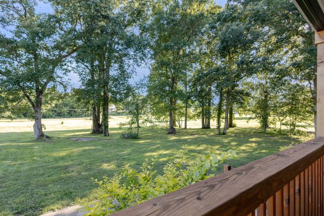 1510 Wade Brown Rd, Lewisburg, TN 37091