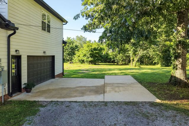 1510 Wade Brown Rd, Lewisburg, TN 37091