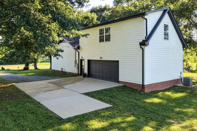 1510 Wade Brown Rd, Lewisburg, TN 37091