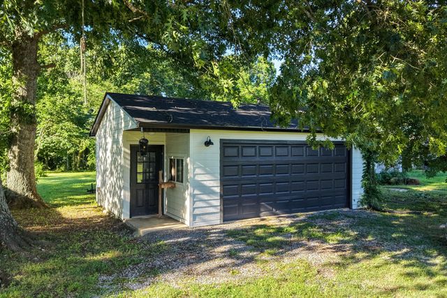 1510 Wade Brown Rd, Lewisburg, TN 37091