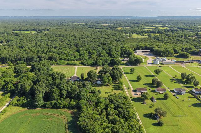 1510 Wade Brown Rd, Lewisburg, TN 37091