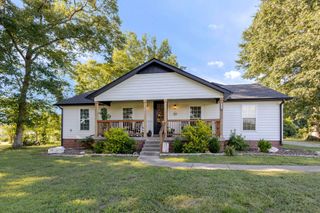 1510 Wade Brown Rd, Lewisburg, TN 37091