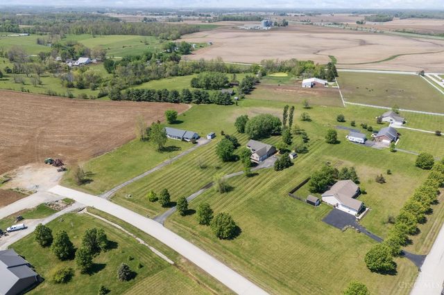 70 Dutch Creek Drive, Chester Twp, OH 45177