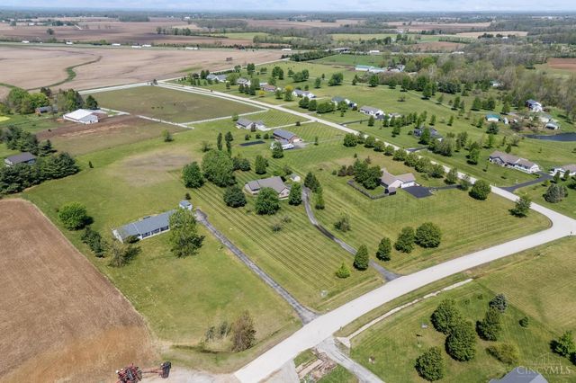 70 Dutch Creek Drive, Chester Twp, OH 45177