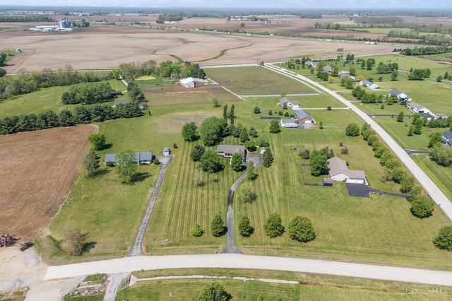 70 Dutch Creek Drive, Chester Twp, OH 45177