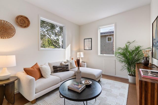 7981 Terrace Dr, El Cerrito, CA 94530