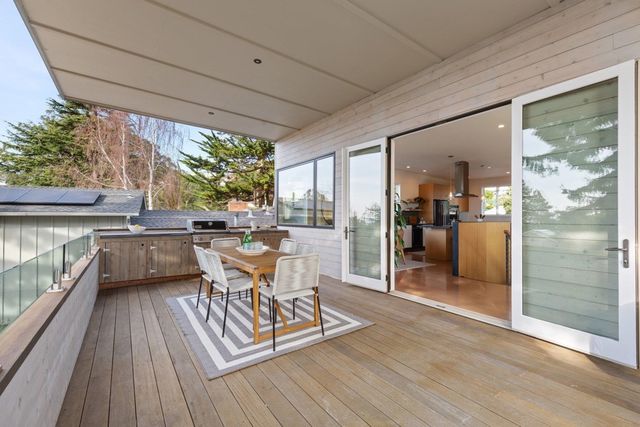 7981 Terrace Dr, El Cerrito, CA 94530