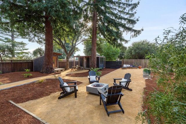 7981 Terrace Dr, El Cerrito, CA 94530