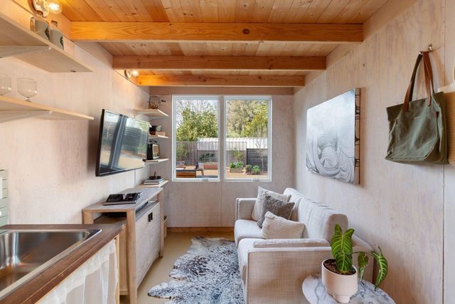 7981 Terrace Dr, El Cerrito, CA 94530