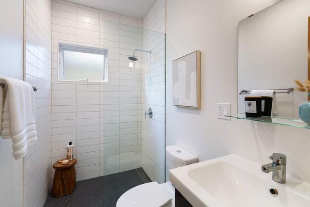 7981 Terrace Dr, El Cerrito, CA 94530