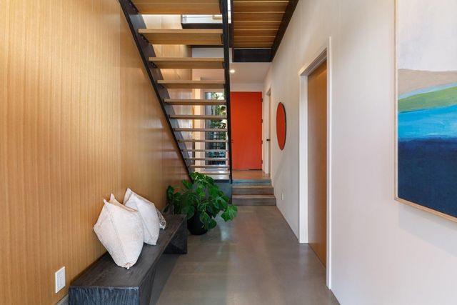 7981 Terrace Dr, El Cerrito, CA 94530