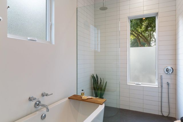 7981 Terrace Dr, El Cerrito, CA 94530