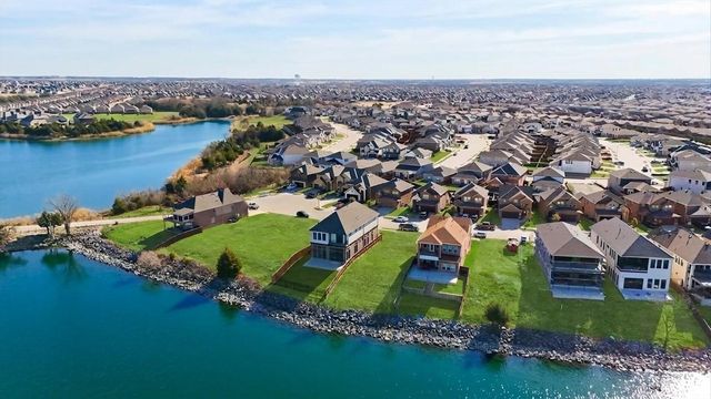18023 Lake Ray Hubbard Drive, Forney, TX 75126