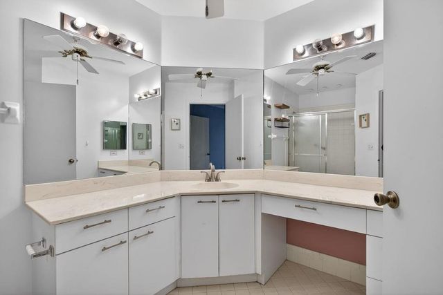 4250 NW 30th Street 357, Coconut Creek, FL 33066