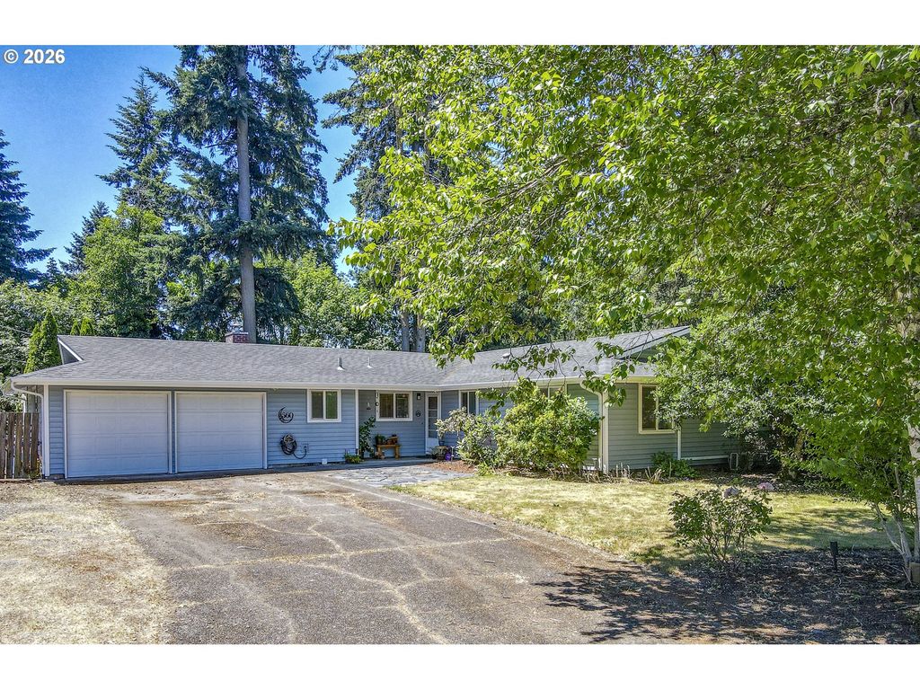 560 BLACKFOOT Ave, Eugene, OR 97404