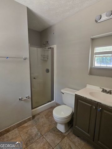 125 E Country Woods Drive, Covington, GA 30016