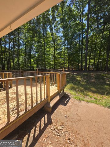 125 E Country Woods Drive, Covington, GA 30016
