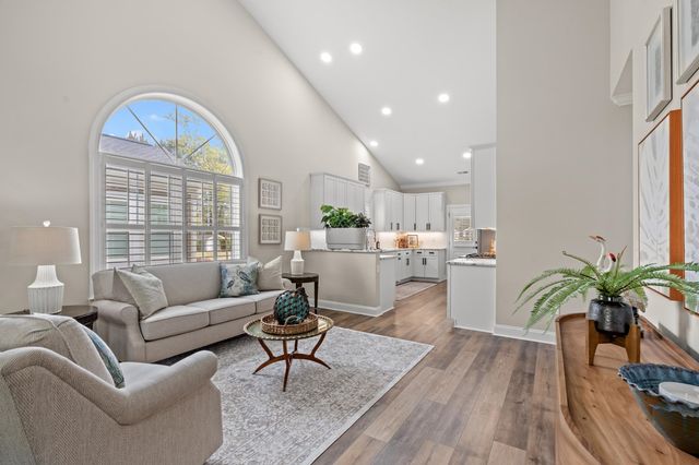 649 Elmwood Circle, Murrells Inlet, SC 29576