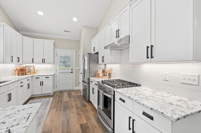 649 Elmwood Circle, Murrells Inlet, SC 29576