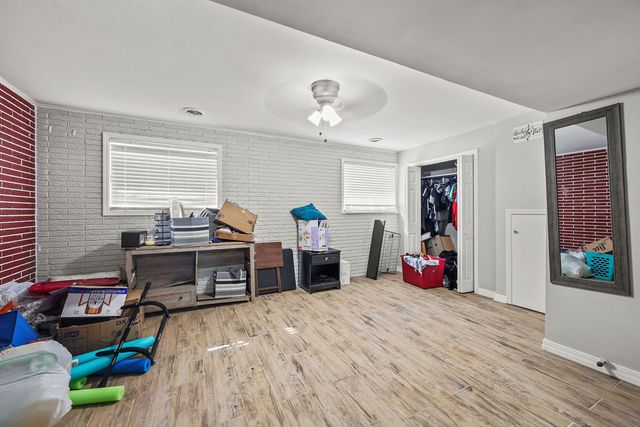 2224 Mockingbird Lane, Fayetteville, AR 72703