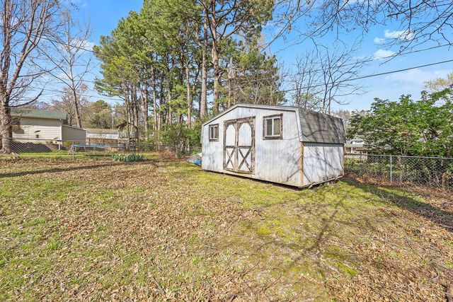 2224 Mockingbird Lane, Fayetteville, AR 72703