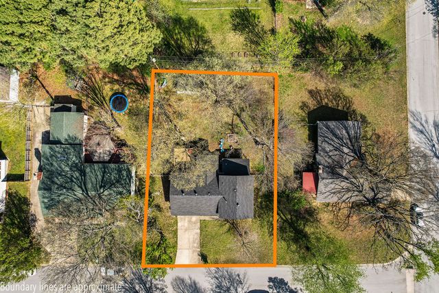 2224 Mockingbird Lane, Fayetteville, AR 72703