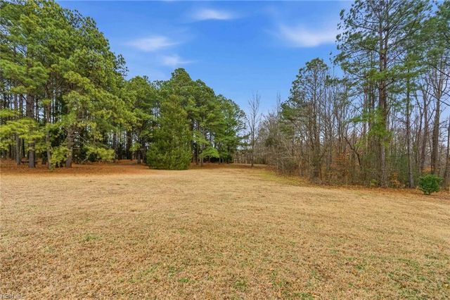 3352 Oyster Creek DR, Suffolk, VA 23435