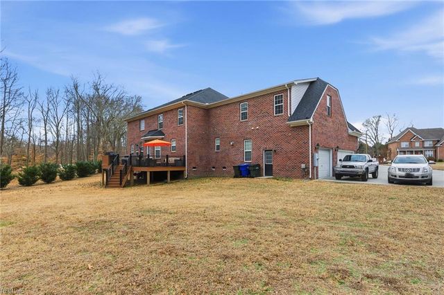 3352 Oyster Creek DR, Suffolk, VA 23435