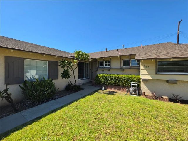 2541 W Lambert, La Habra, CA 90631