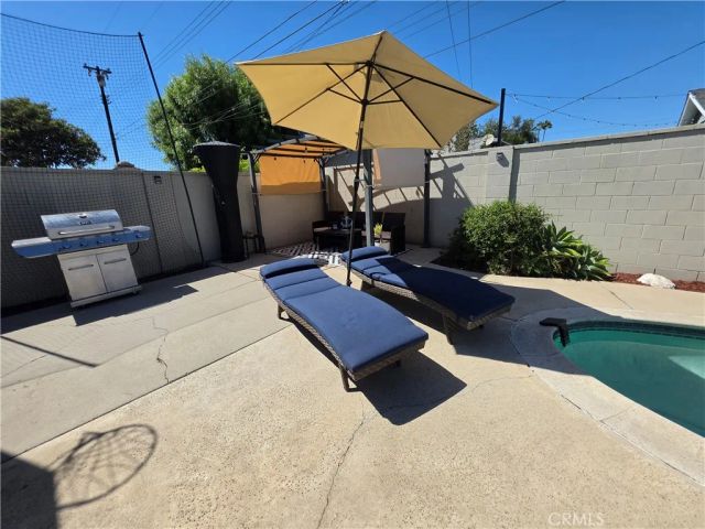 2541 W Lambert, La Habra, CA 90631