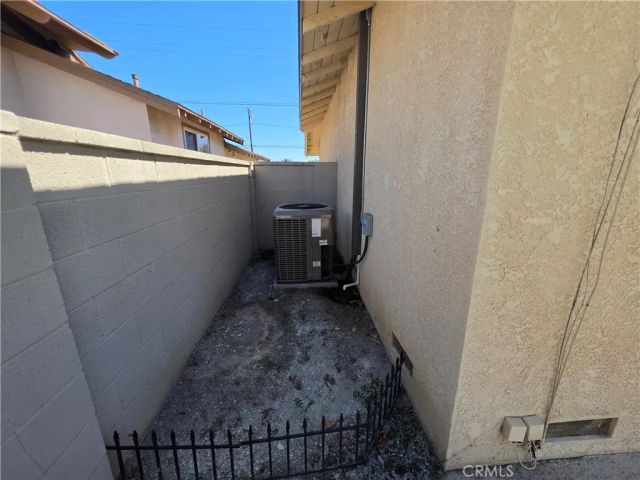 2541 W Lambert, La Habra, CA 90631
