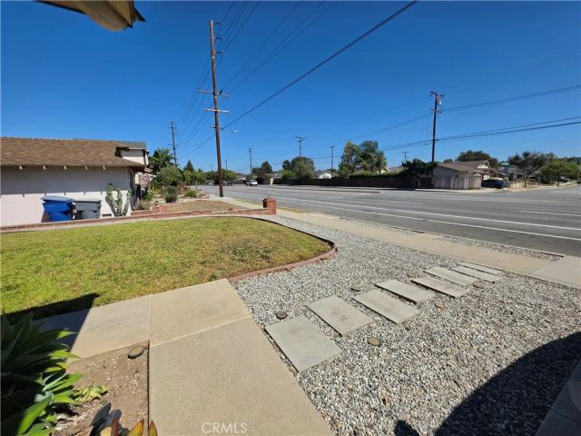 2541 W Lambert, La Habra, CA 90631