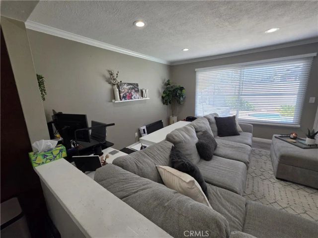 2541 W Lambert, La Habra, CA 90631