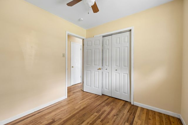 464 E Thompkins Ln, Clarksville, TN 37043
