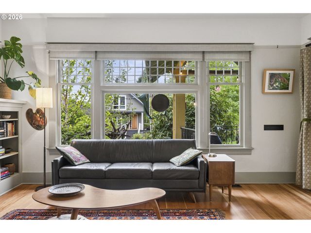 1212 Se 50TH Ave, Portland, OR 97215