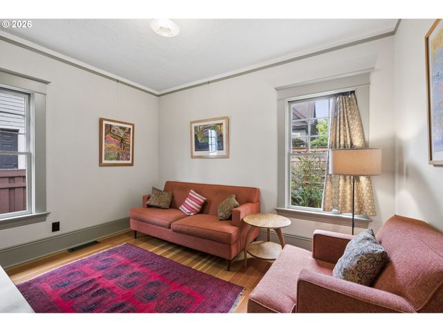 1212 Se 50TH Ave, Portland, OR 97215