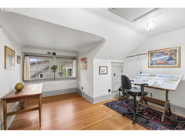 1212 Se 50TH Ave, Portland, OR 97215