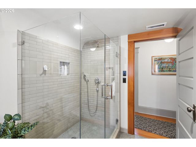 1212 Se 50TH Ave, Portland, OR 97215