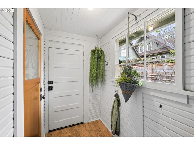 1212 Se 50TH Ave, Portland, OR 97215