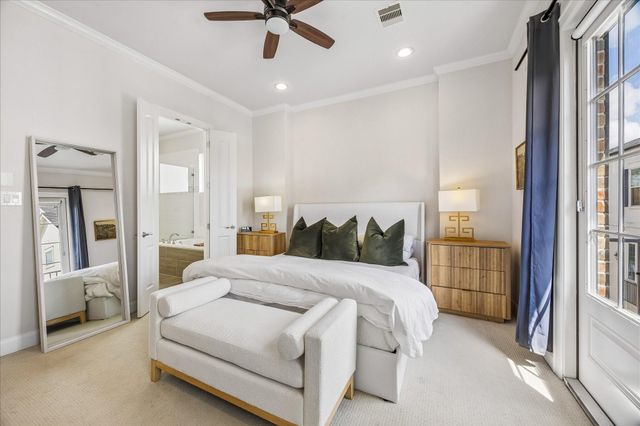 1033 Ashland Street A, Houston, TX 77008