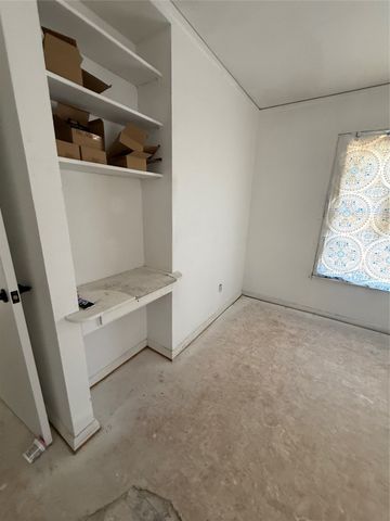 605 Hinton Street, Grand Prairie, TX 75050