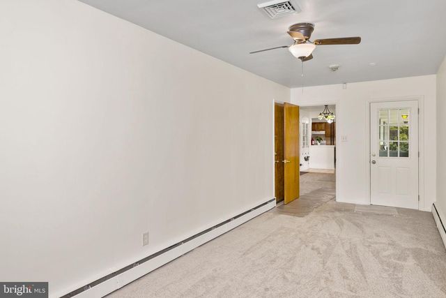 949 US HIGHWAY ROUTE 206, Bordentown, NJ 08505