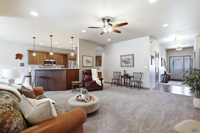 4143 CARMEL POINT, Rapid City, SD 57702