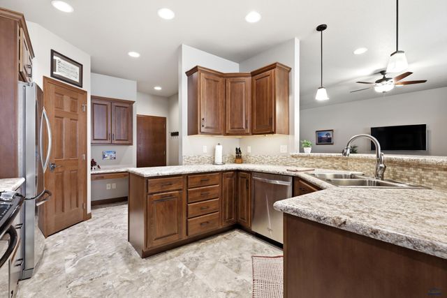 4143 CARMEL POINT, Rapid City, SD 57702