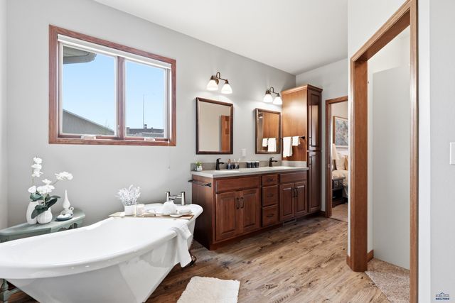 4143 CARMEL POINT, Rapid City, SD 57702