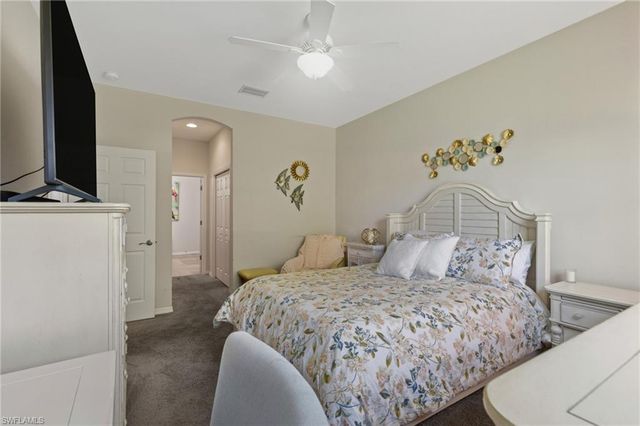 12841 Seaside Key CT, North Fort Myers, FL 33903