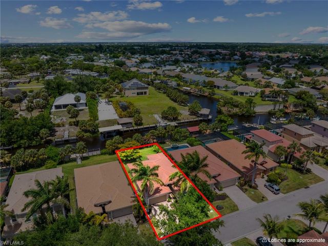 12841 Seaside Key CT, North Fort Myers, FL 33903