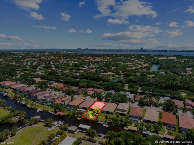 12841 Seaside Key CT, North Fort Myers, FL 33903