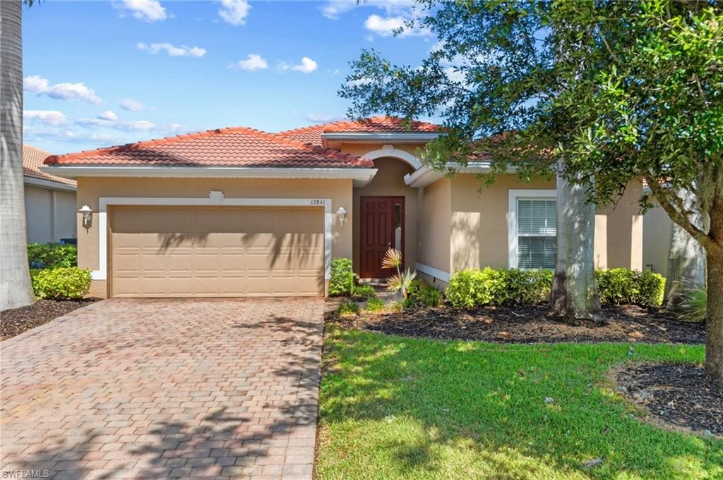 12841 Seaside Key CT, North Fort Myers, FL 33903