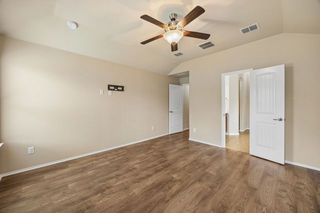 709 Cheyenne Drive, Aubrey, TX 76227